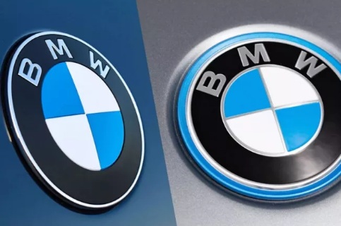 BMW провел ребрендинг логотипа.jpg