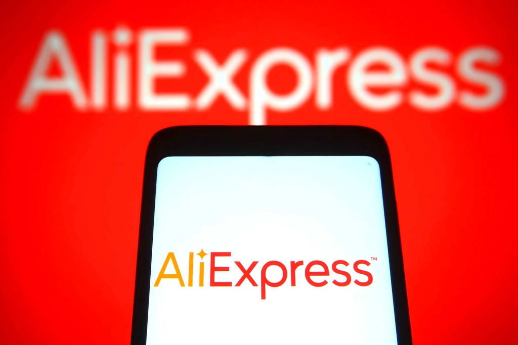 «AliExpress Россия» стал единственным маркетплейсом, где снизилось количество продавцов