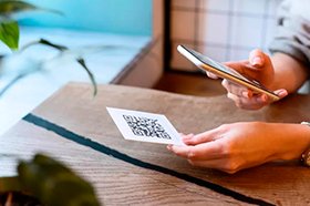 Ozon Банк: россияне стали на 30% чаще использовать QR-код для оплаты