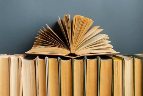Каждая вторая книга в 2025 году была приобретена онлайн.jpg