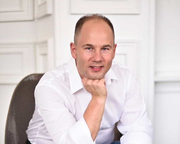 Алексей Никитин, «Улыбка радуги»: «Новое позиционирование – это пространство, где человеку комфортно быть собой»