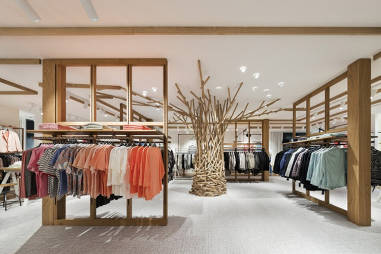 Самые стильные магазины недели: абстрактные конструкции и теплое дерево
