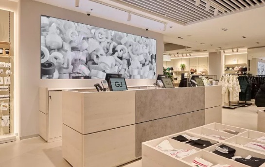 «Глория Джинс» закрыла более 100 магазинов.jpg