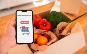 Россияне стали чаще оформлять подписку на доставку еды и продуктов
