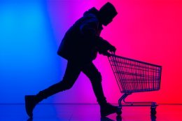 Топ мошеннических схем в ритейле: как в него не попасть?