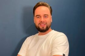 Денис Смелов, коммерческий директор службы доставки Dalli: «Формула счастья проста: ожидание минус реальность»