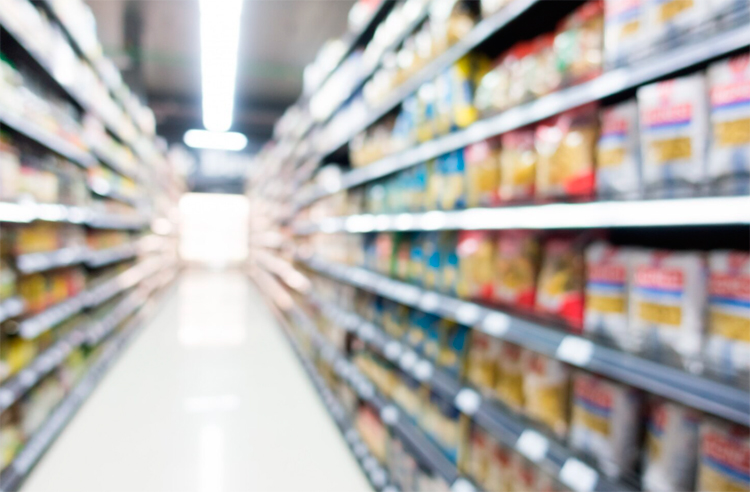 Запасы, ритейл и доверие: почему цифровизация планирования в FMCG работает не всегда, и как это исправить