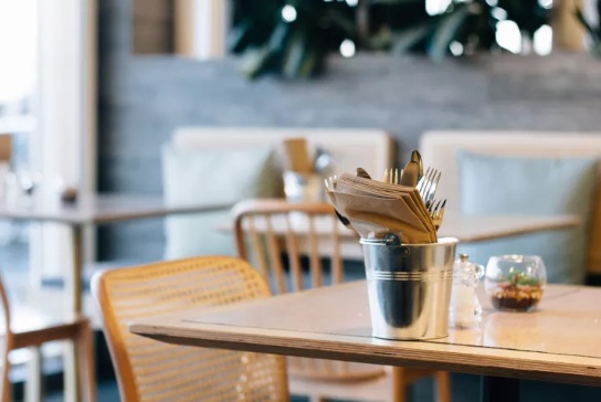 В российском общепите количество заведений сократилось на 3,1%.jpg