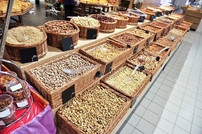 Импортозамещению не подлежит: почему цены на орехи стремительно растут
