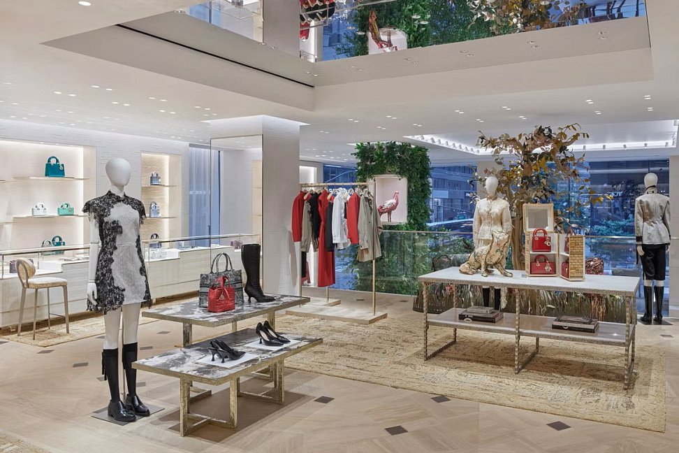 Dior открыл в Нью-Йорке четырехэтажный флагманский магазин (ФОТО) - №4