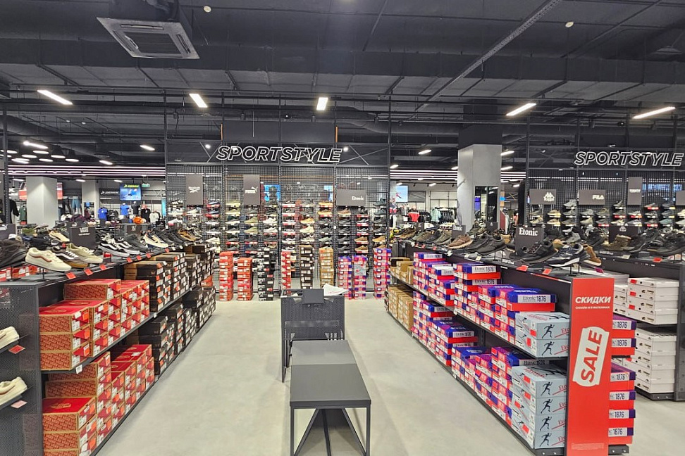 В Петербурге открылся новый крупный магазин «Спортмастер PRO» (ФОТО) - №2