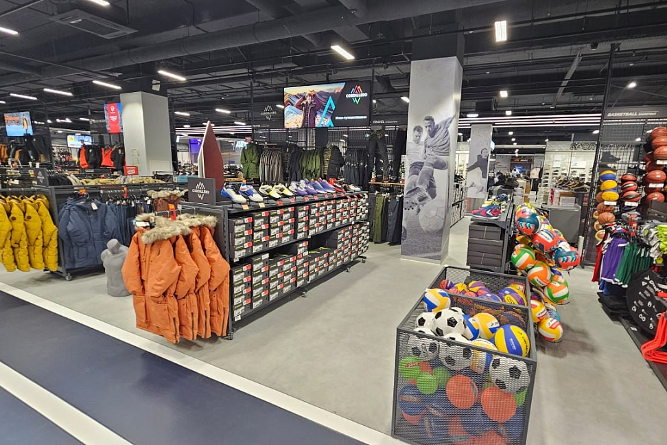 В Петербурге открылся новый крупный магазин «Спортмастер PRO» (ФОТО) - №3