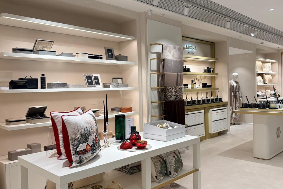 Togas открыл самый большой магазин в Петербурге (ФОТО) - №3