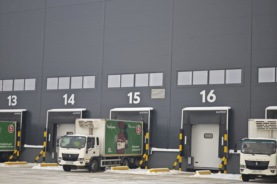 Х5 запустила первый на Дальнем Востоке РЦ «Пятёрочки» (ФОТО) - №2