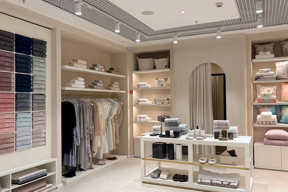 Togas открыл самый большой магазин в Петербурге (ФОТО) - №5