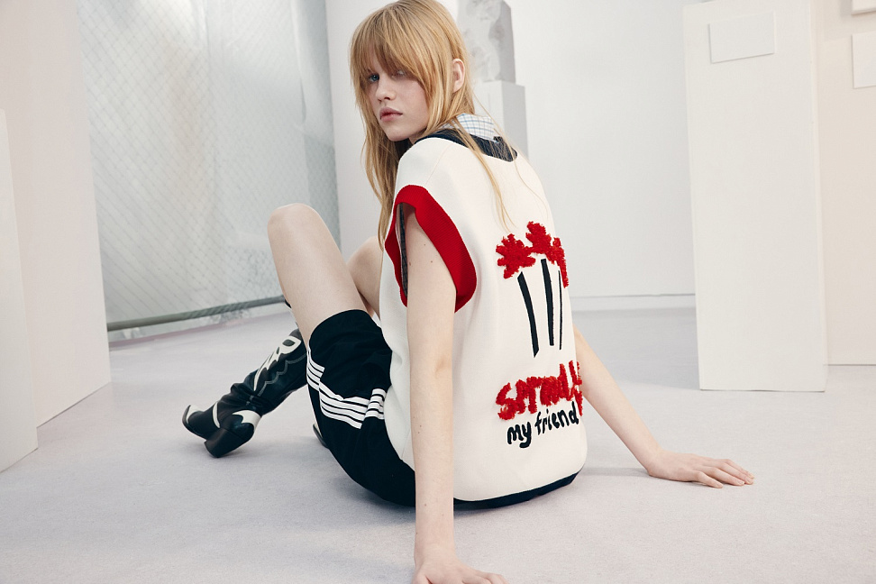 Befree выпустил коллекцию в коллаборации с художником Данилом Дэге (ФОТО) - №5 Befree выпустил коллекцию в коллаборации с художником Данилом Дэге (ФОТО) - №5